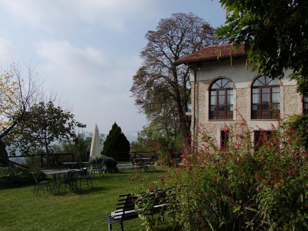 Casa Branzele Bed & Breakfast Trezzo Tinella Exterior foto