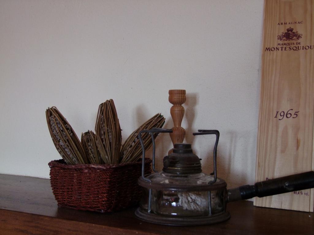 Casa Branzele Bed & Breakfast Trezzo Tinella Exterior foto