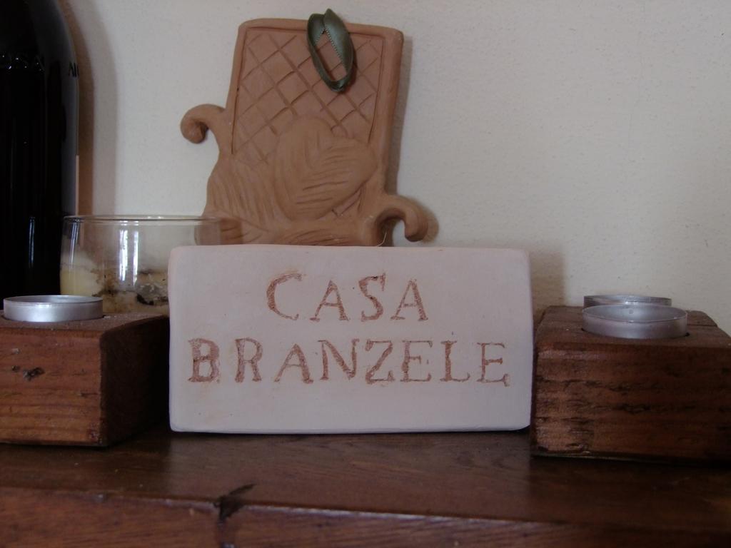 Casa Branzele Bed & Breakfast Trezzo Tinella Exterior foto