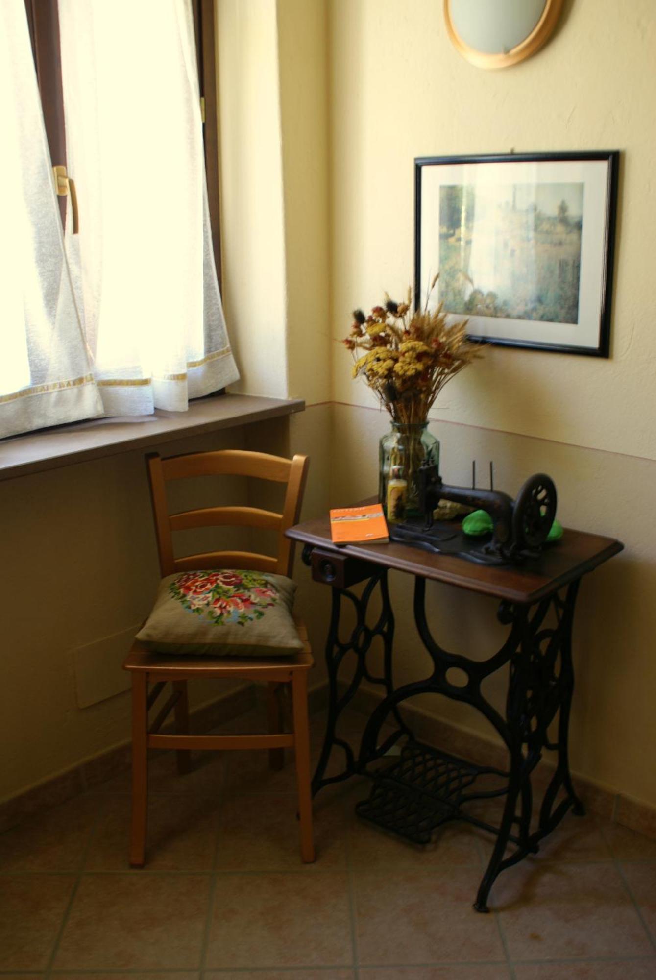 Casa Branzele Bed & Breakfast Trezzo Tinella Exterior foto