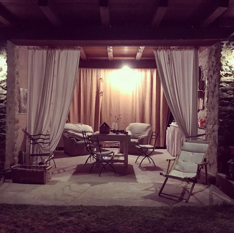 Casa Branzele Bed & Breakfast Trezzo Tinella Exterior foto